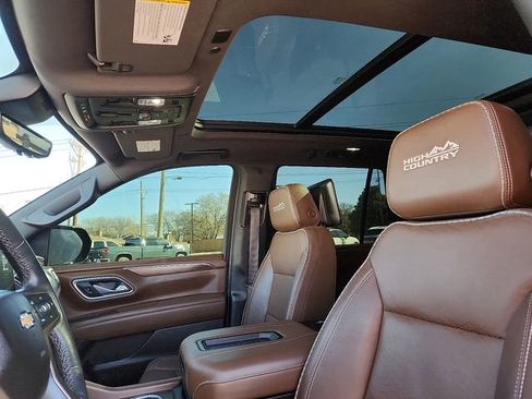 Certified 2023 Chevrolet Tahoe High Country w/ Premium Package 2 image 15