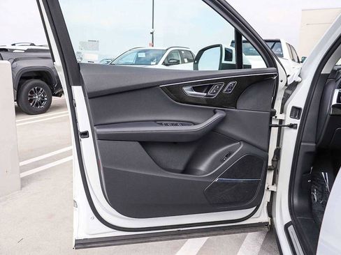 Used 2024 Audi Q7 2.0T Premium Plus image 20