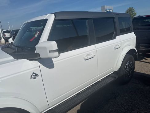 Used 2023 Ford Bronco Outer Banks AWD/4WD image 19