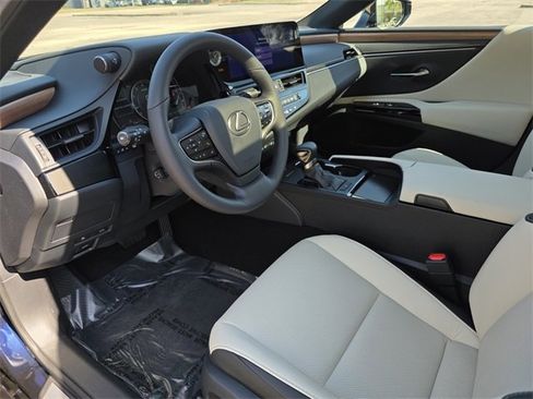 New 2025 Lexus ES 350 w/ Premium Package image 23