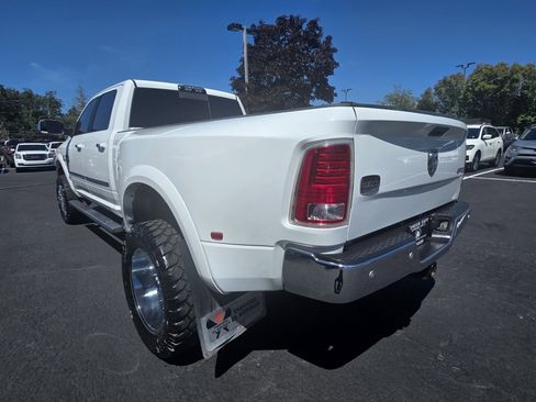 Used 2017 RAM 3500 Laramie Longhorn image 7