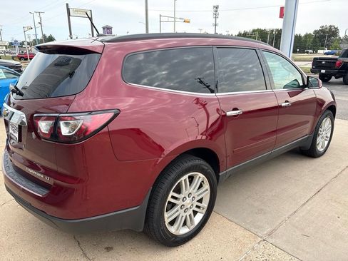 Used 2015 Chevrolet Traverse LT w/ Traveler's Package AWD/4WD image 8