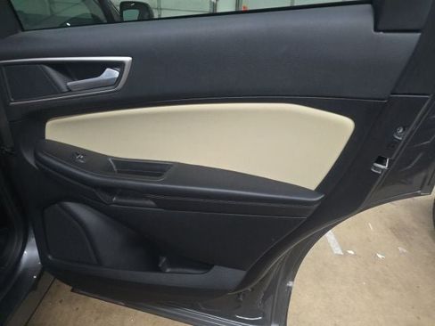 Used 2024 Ford Edge SEL w/ Convenience Package AWD/4WD image 8