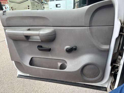 Used 2009 Chevrolet Silverado 3500 W/T image 13