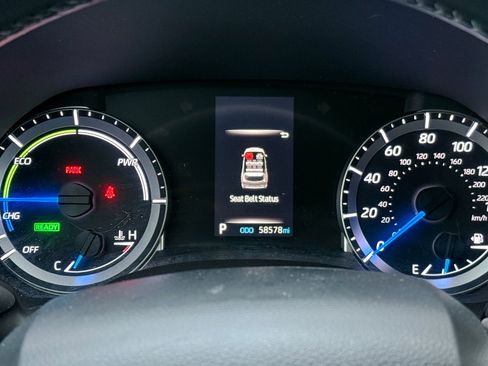 Used 2022 Toyota Highlander LE image 23