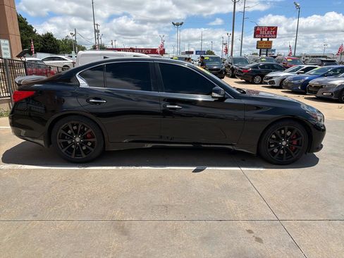 Used 2017 INFINITI Q50 3.0t Premium w/ 3.0T Premium Plus Package RWD image 4