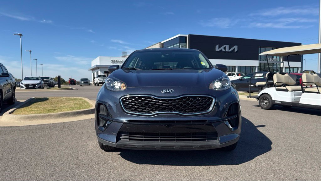 Used 2022 Kia Sportage LX FWD image 2