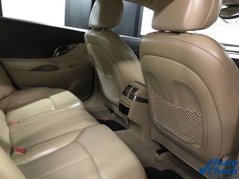 Used 2010 Buick LaCrosse CXL image 33