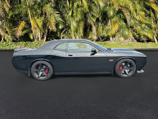 Used 2018 Dodge Challenger SRT w/ Technology Group RWD image 3