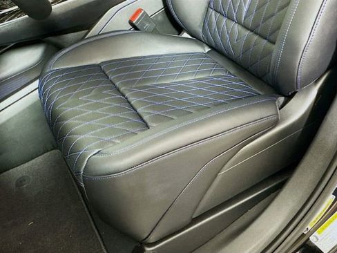 New 2025 Cadillac Escalade IQ Luxury 1 w/ Smart Trailering package image 19