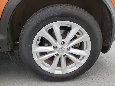 Used 2017 Nissan Rogue Sport SV AWD/4WD image 31