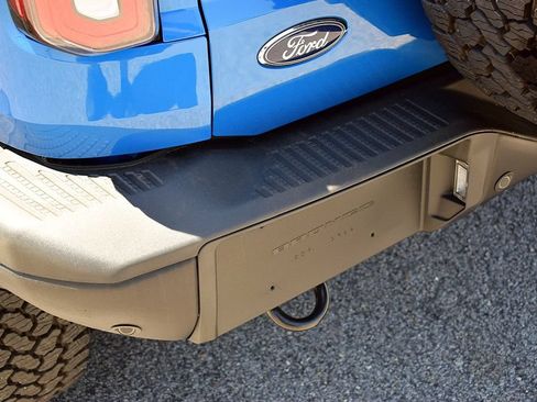 Used 2025 Ford Bronco Badlands AWD/4WD image 9