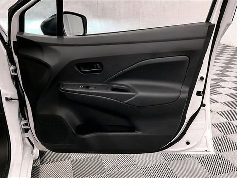 New 2025 Nissan Versa S w/ S Plus Package FWD image 34