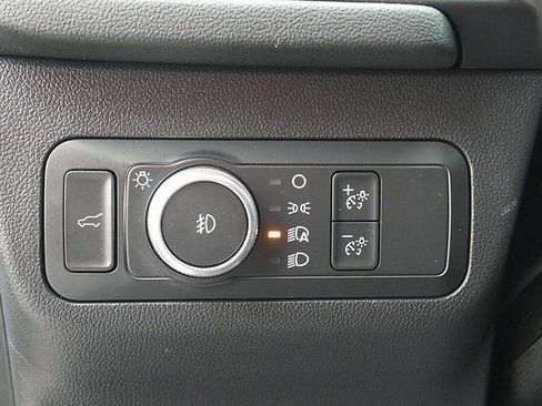 Used 2022 Ford Escape SEL w/ SEL Stealth AWD Package image 27