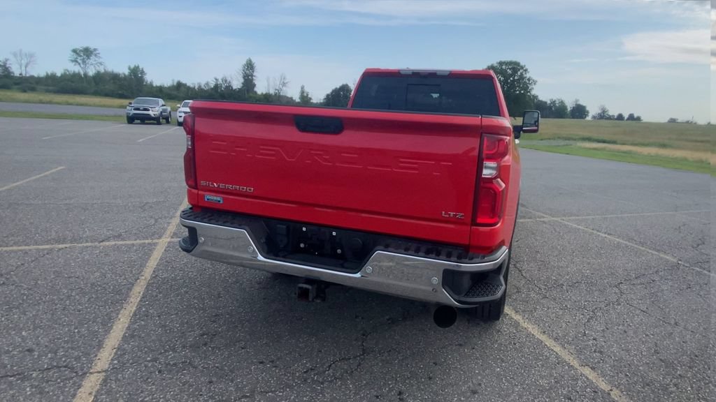 Certified 2024 Chevrolet Silverado 3500 LTZ w/ LTZ Plus Package AWD/4WD image 8