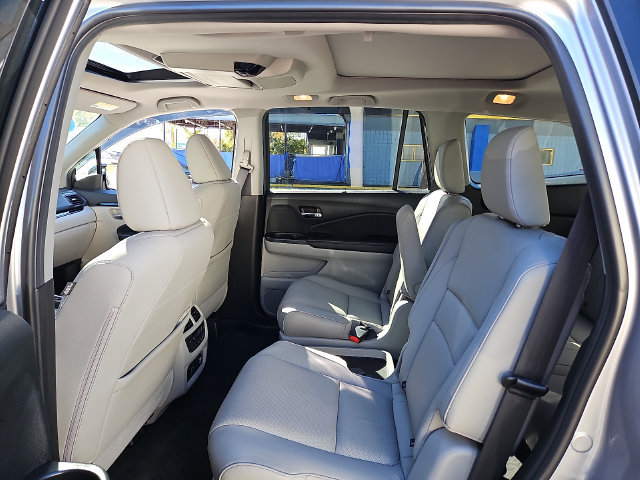 Certified 2021 Honda Pilot Elite image 11