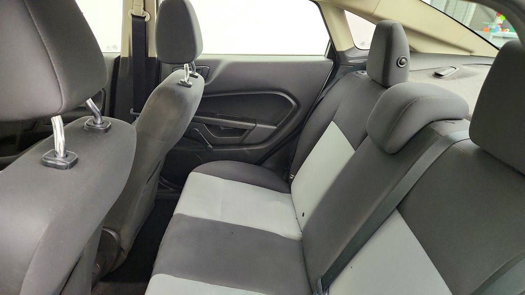 Used 2017 Ford Fiesta S FWD image 19