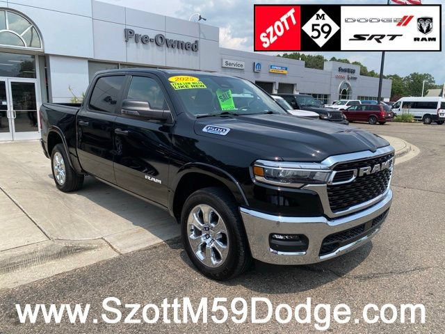 Used 2025 RAM 1500 Big Horn AWD/4WD image 1