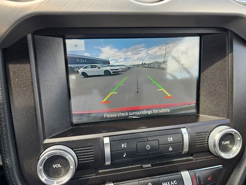 Used 2019 Ford Mustang Premium image 26