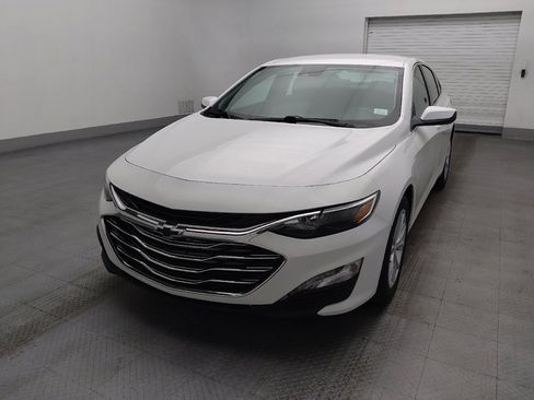 Used 2025 Chevrolet Malibu LT FWD image 15