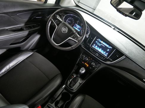 Used 2019 Buick Encore Preferred w/ Safety Package FWD image 9