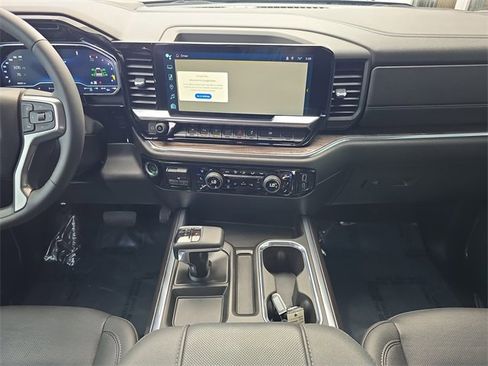 Certified 2023 Chevrolet Silverado 1500 LTZ w/ LTZ Convenience Package II image 13