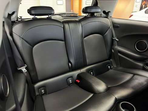 Used 2014 MINI Cooper S image 44