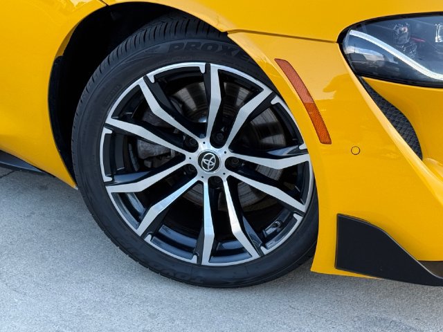 Used 2022 Toyota Supra w/ Safety & Technology Package RWD image 2