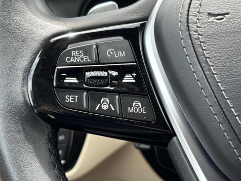 Used 2023 BMW 530i xDrive w/ Premium Package AWD/4WD image 19
