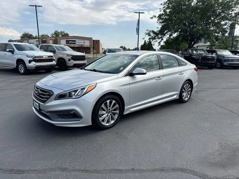 Used 2017 Hyundai Sonata Sport w/ Cargo Package FWD image 3