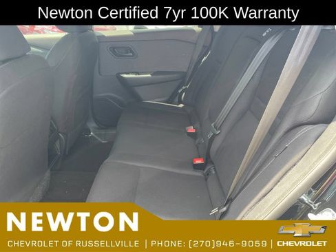 Used 2023 Nissan Rogue S FWD image 32