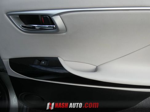 Used 2019 Toyota Mirai FWD image 37