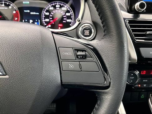Used 2022 Mitsubishi Eclipse Cross AWD image 20