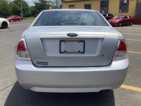 Used 2006 Ford Fusion SE FWD image 6