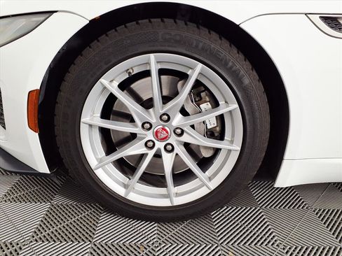 Used 2021 Jaguar F-TYPE Coupe image 7