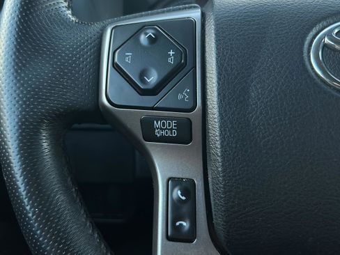 Used 2022 Toyota Tacoma SR5 w/ Technology Package image 14