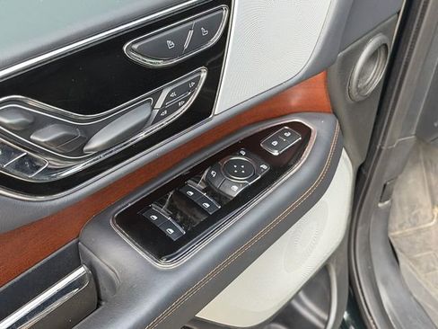 Used 2023 Lincoln Navigator L Black Label image 20