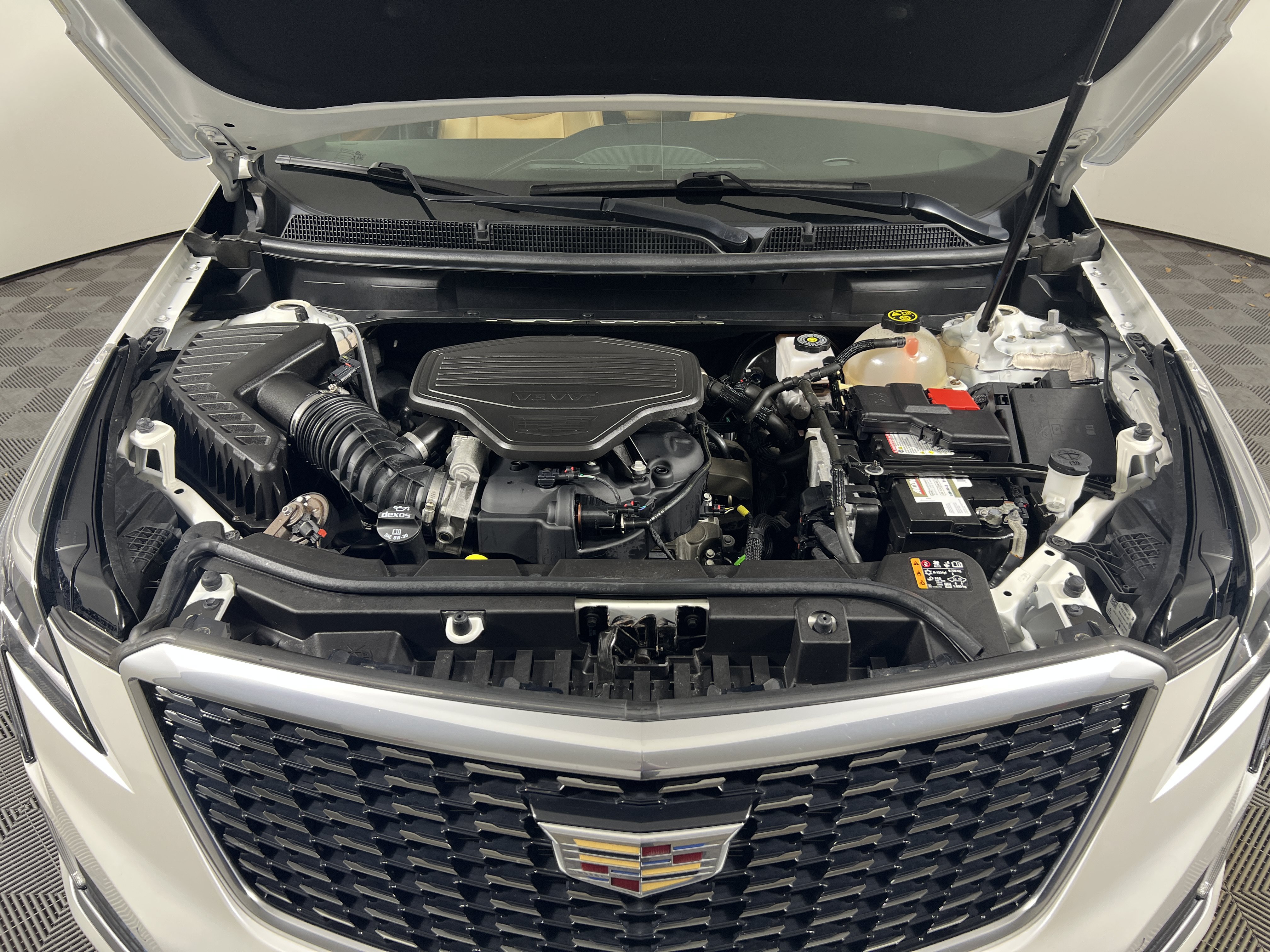 Used 2020 Cadillac XT5 Premium Luxury AWD/4WD image 20