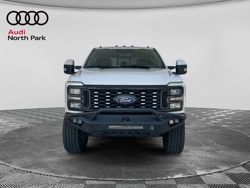 Used 2023 Ford F350 Lariat w/ Tow Technology Package AWD/4WD image 8