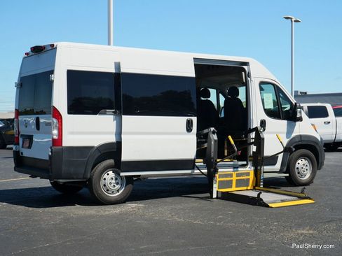 Used 2023 RAM ProMaster 2500 image 5