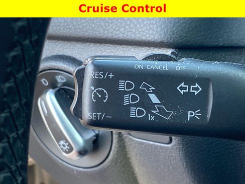 Used 2015 Volkswagen Tiguan S AWD/4WD image 21