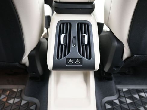 New 2025 BMW X1 xDrive28i w/ Convenience Package image 14