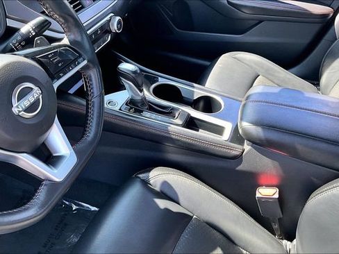 Certified 2024 Nissan Altima 2.5 SR image 17