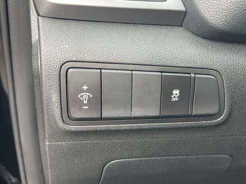 Used 2018 Hyundai Tucson SEL image 21