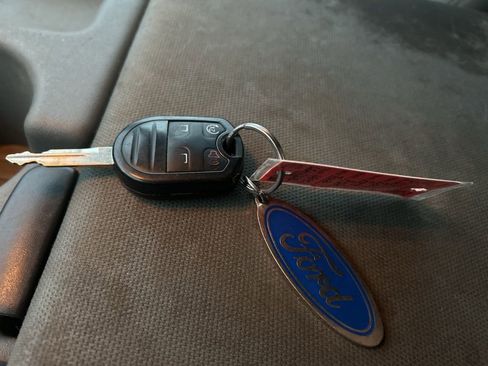 Used 2012 Ford F250 XLT image 27