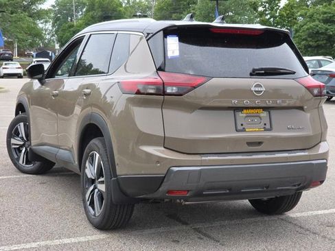 New 2025 Nissan Rogue SL w/ Tech Package image 21