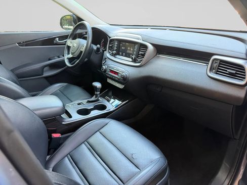 Used 2020 Kia Sorento EX FWD image 33