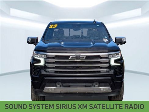 Used 2023 Chevrolet Silverado 1500 High Country w/ Technology Package image 10