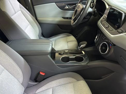 Used 2021 Chevrolet Blazer LT FWD image 16