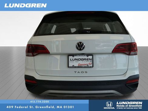 Used 2024 Volkswagen Taos S FWD image 8